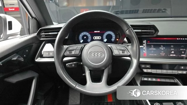 Audi A3 (8Y) 2022 Белый из Кореи, фото 4