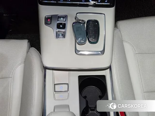 Hyundai The New Grandeur IG Hybrid 2022 Белый из Кореи, фото 4