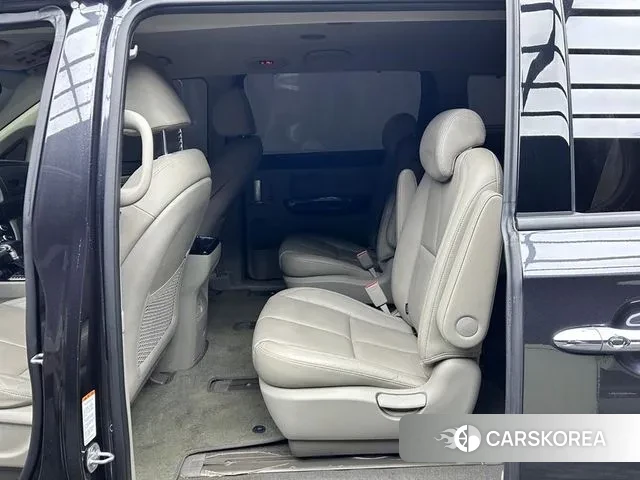 Kia The New Carnival 2018 Серый из Кореи, фото 4