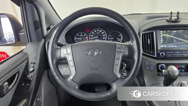 Hyundai The New Grand Starex 2018 Желтый из Кореи, фото 4