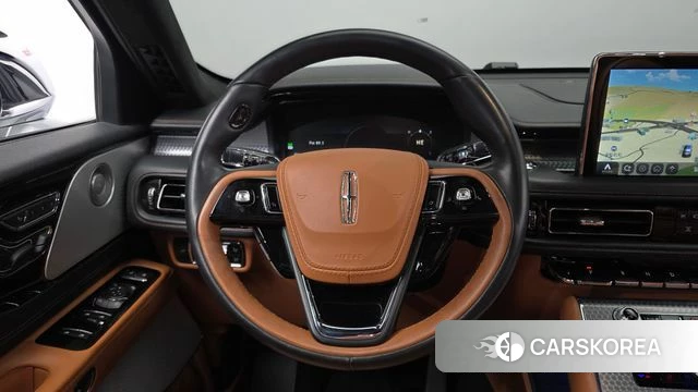 Lincoln Aviator 2nd generation 2020 Серебристо-серый из Кореи, фото 4