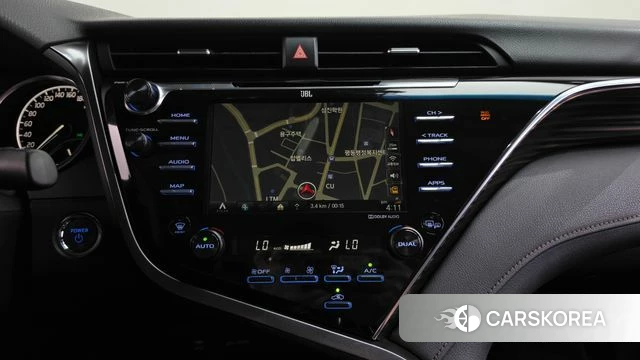 Toyota Camry (XV70) 2018 Белый из Кореи, фото 4