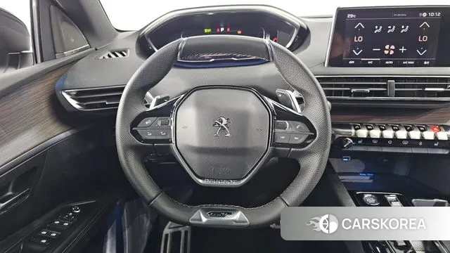 Peugeot 5008 second generation 2024 Белый из Кореи, фото 4