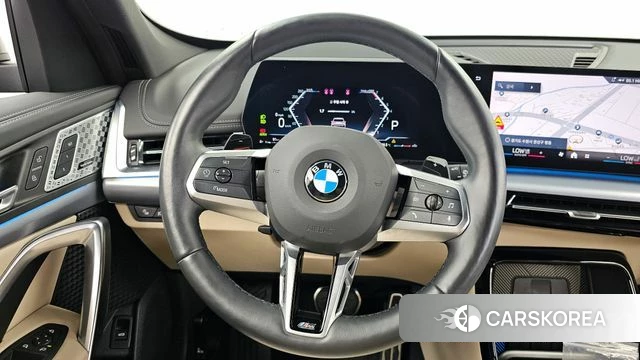 BMW X1 (U11) 2025 Серебристо-серый из Кореи, фото 4