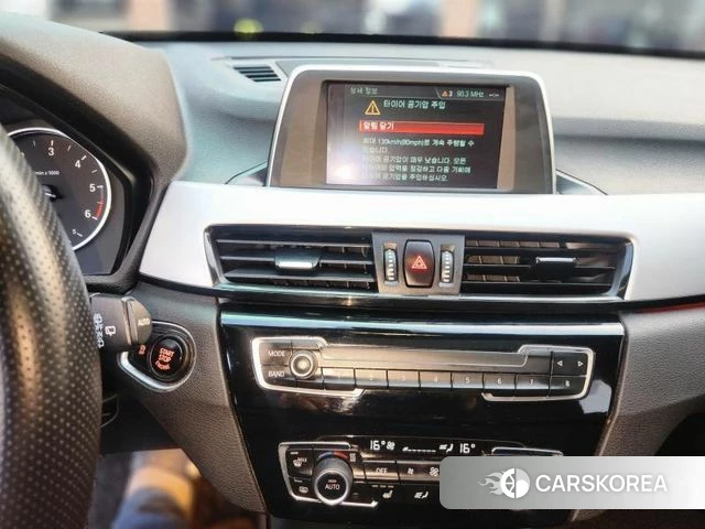 BMW X1 (F48) 2018 Серый из Кореи, фото 4