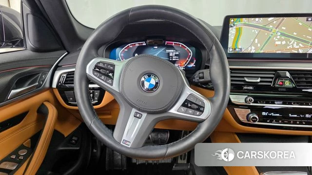 BMW 5 Series (G30) 2023 Серый из Кореи, фото 4