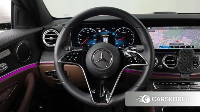 Mercedes-Benz E-Class W213 2023 Белый из Кореи, фото 4