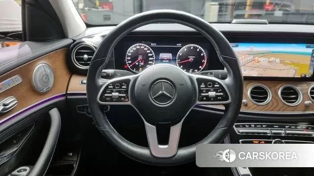 Mercedes-Benz E-Class W213 2020 Белый из Кореи, фото 4