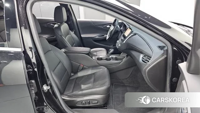 Chevrolet (GM Daewoo) The New Malibu 2021 Черный из Кореи, фото 4