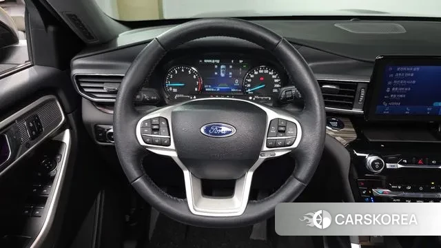Ford Explorer 6th Generation 2023 Черный из Кореи, фото 4