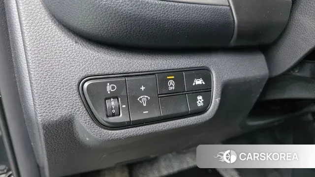 Kia Seltos 2021 Серый из Кореи, фото 4