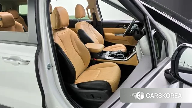 Kia Carnival 4th generation 2023 Белый из Кореи, фото 4