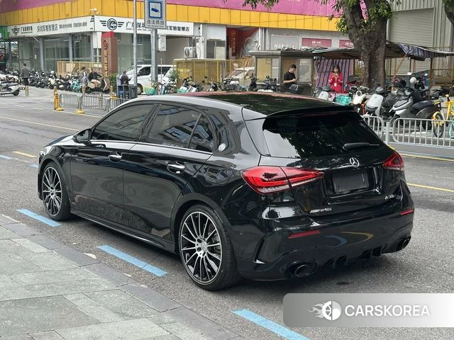 Mercedes-Benz Class A AMG (imported) 2023 Черный из Китая, фото 4