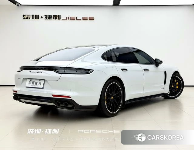 Porsche Panamera 2023 Белый из Китая, фото 4