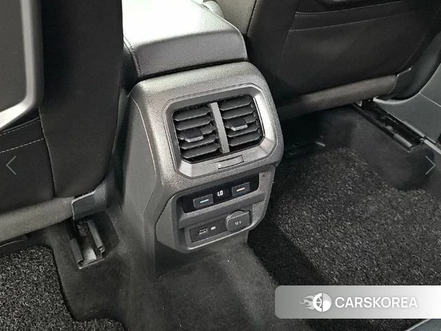 Volkswagen Tiguan second Generation 2018 Белый из Кореи, фото 4