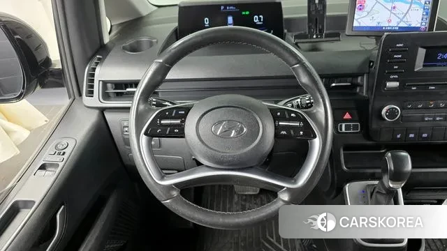 Hyundai Staria 2023 Серый из Кореи, фото 4