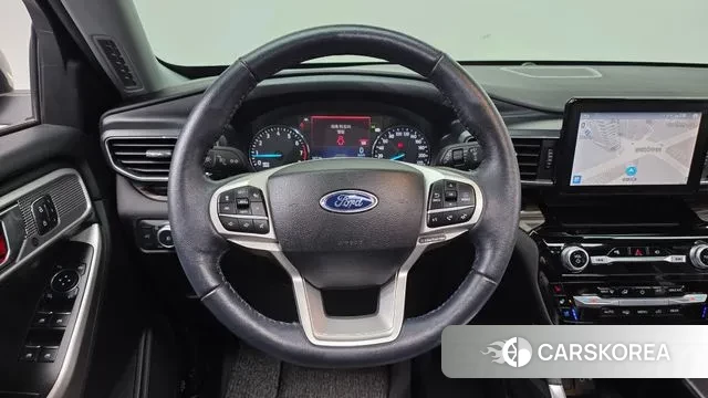 Ford Explorer 6th Generation 2022 Белый из Кореи, фото 4