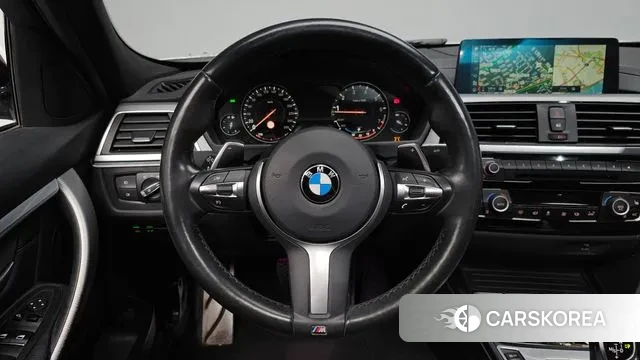BMW 3 Series (F30) 2018 Белый из Кореи, фото 4