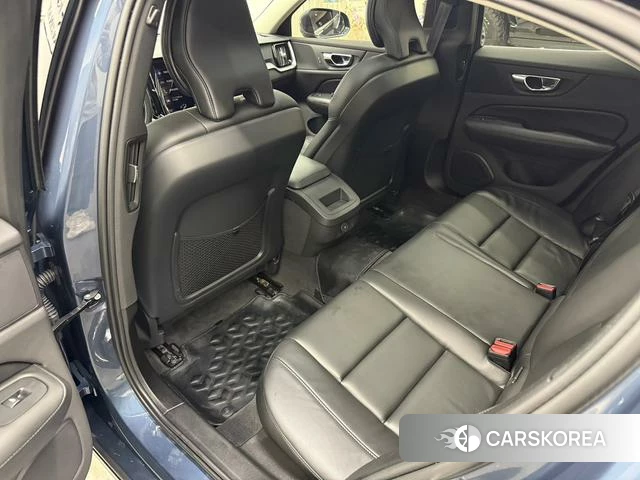 Volvo S60 2022 Синий из Китая, фото 4