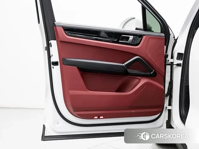 Porsche Cayenne (PO536) 2023 Белый из Кореи, фото 4