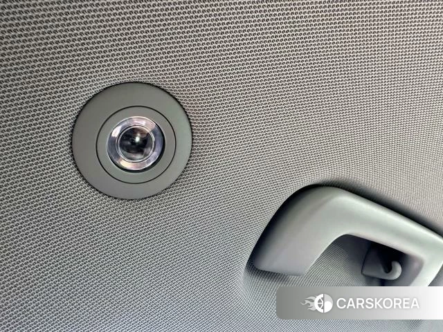 Audi Q5L 2021 Черный из Китая, фото 4