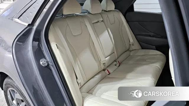 Hyundai The New Avante (CN7) 2024 Серый из Кореи, фото 4