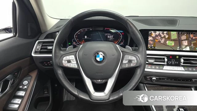 BMW 3 Series (G20) 2022 Белый из Кореи, фото 4