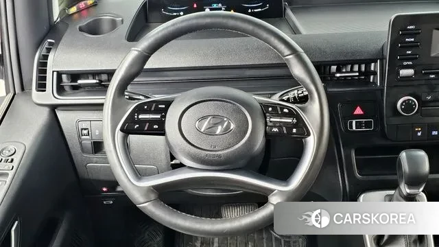 Hyundai Staria 2023 Серебряный из Кореи, фото 4