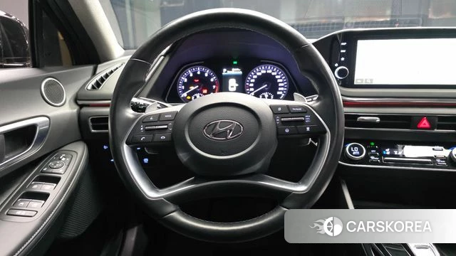 Hyundai Sonata (DN8) 2021 Серебристо-серый из Кореи, фото 4