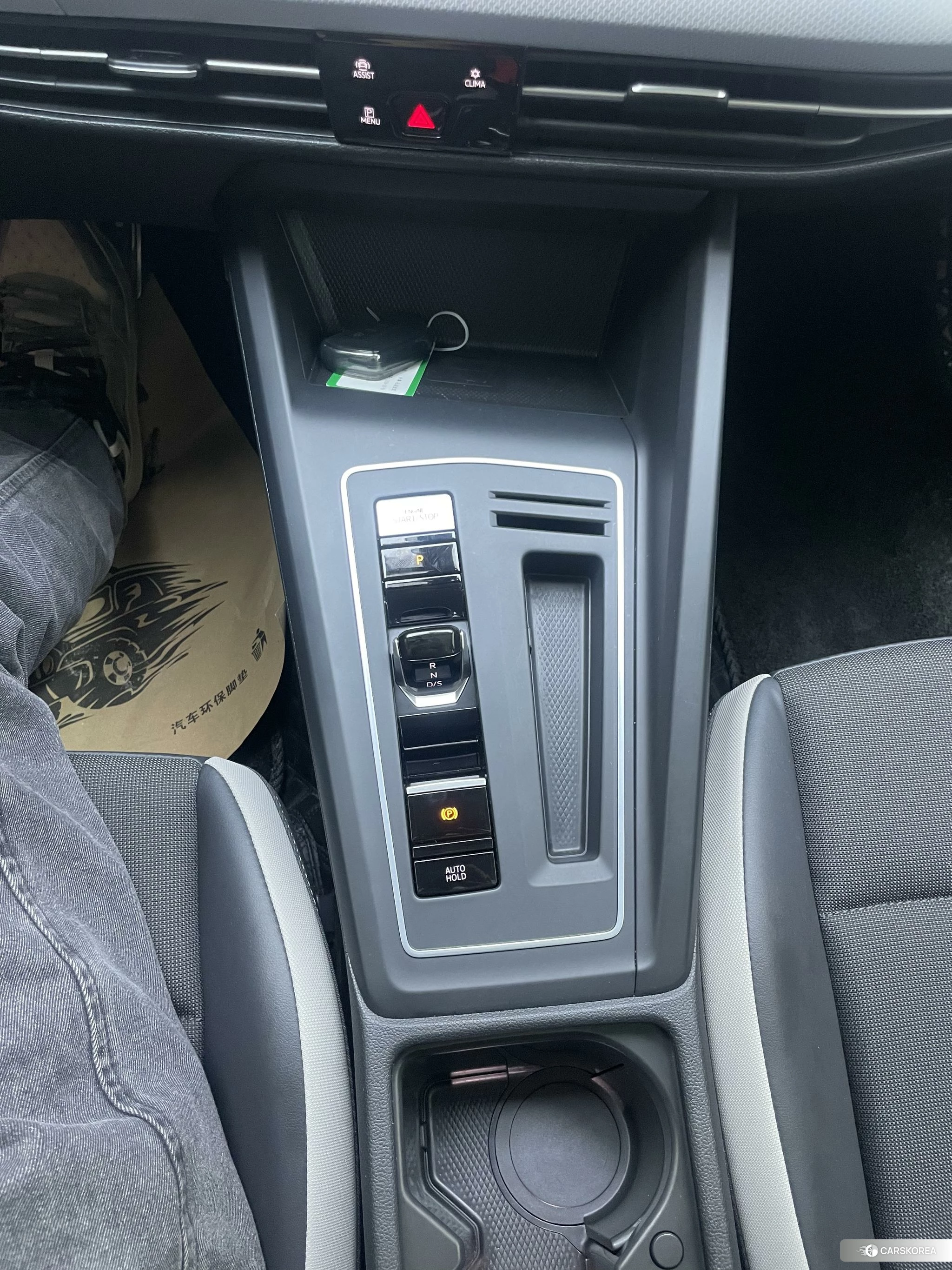 Volkswagen Golf 2022 Белый из Китая, фото 4