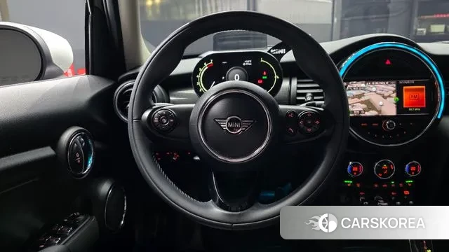 Mini Cooper 2021 Черный из Кореи, фото 4