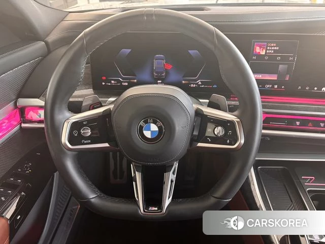 BMW 7 series 2024 Черный из Китая, фото 4