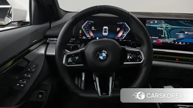 BMW 5 Series (G60) 2024 Белый из Кореи, фото 4