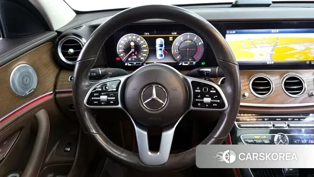 Mercedes-Benz E-Class W213 2020 Белый из Кореи, фото 4