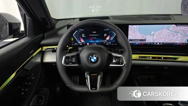 BMW 5 Series (G60) 2025 Серый из Кореи, фото 4