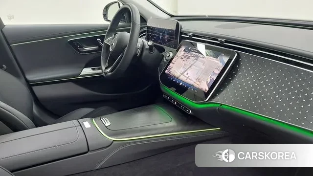 Mercedes-Benz E-Class W214 2024 Белый из Кореи, фото 4