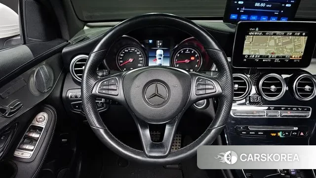Mercedes-Benz GLC-Class X253 2019 Белый из Кореи, фото 4