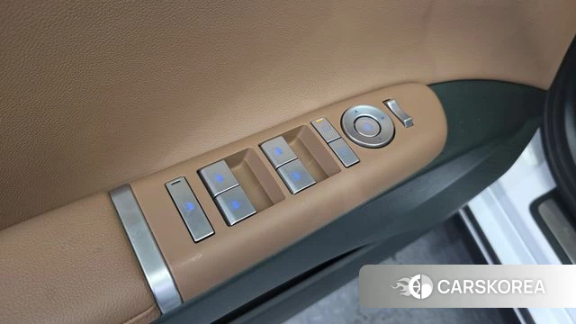 Hyundai Grandeur Hybrid (GN7) 2024 Белый из Кореи, фото 4