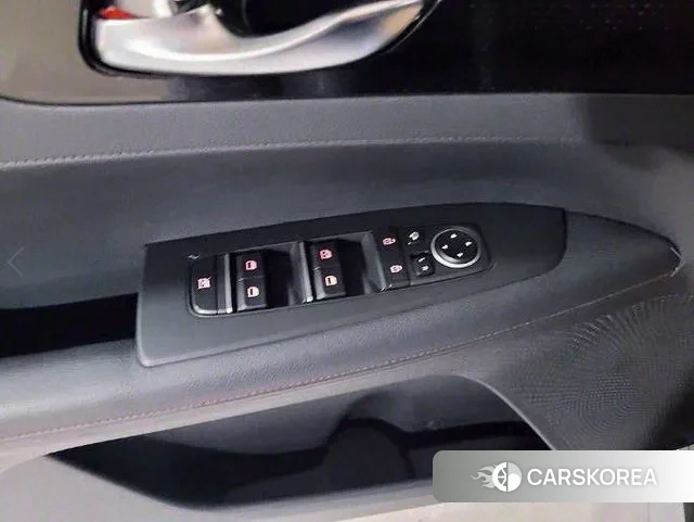 Kia The New K3 2nd generation 2022 Черный из Кореи, фото 4