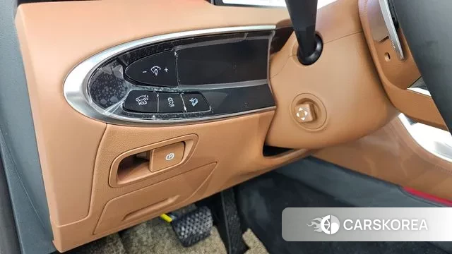 Genesis GV70 2024 Белый из Кореи, фото 4