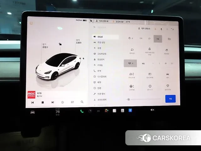 Tesla Model 3 2022 Белый из Кореи, фото 4