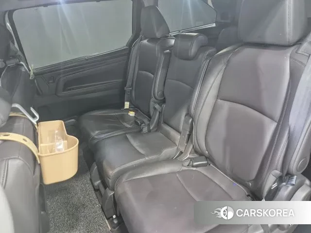 Honda Odyssey 2019 Белый из Кореи, фото 4