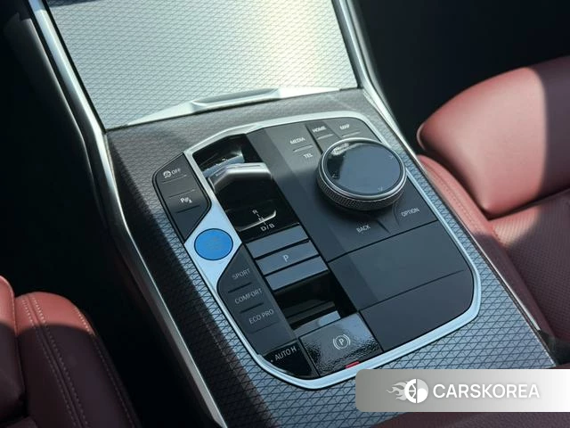 BMW i3 2024 Белый из Китая, фото 4