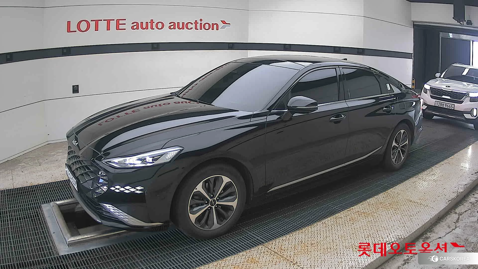 Kia K8 Hybrid 2022 Aurora Black Pearl из Кореи, фото 4