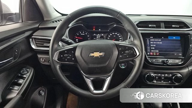 Chevrolet (GM Daewoo) Trailblazer 2023 Серебристо-серый из Кореи, фото 4