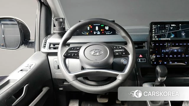 Hyundai Staria 2022 Белый из Кореи, фото 4