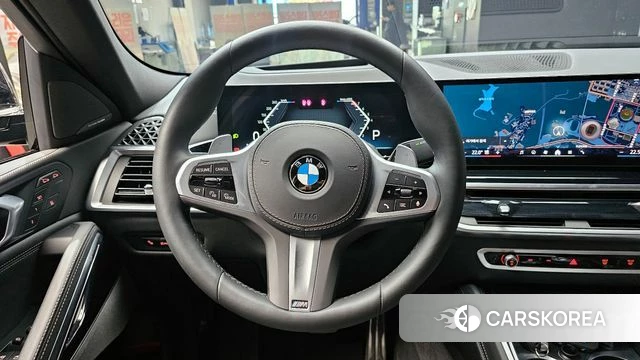 BMW X6 (G06) 2025 Черный из Кореи, фото 4