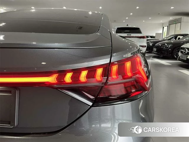 Audi e-tron GT 2025 Черный из Китая, фото 4