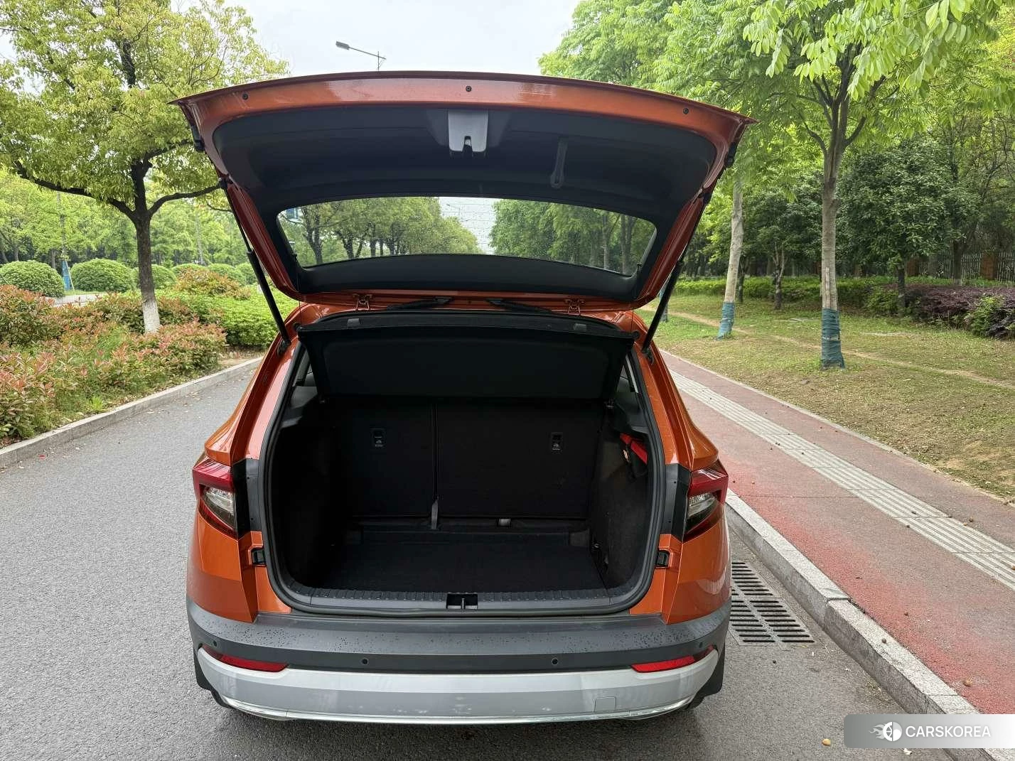 Skoda Krok 2020 Оранжевый из Китая, фото 4