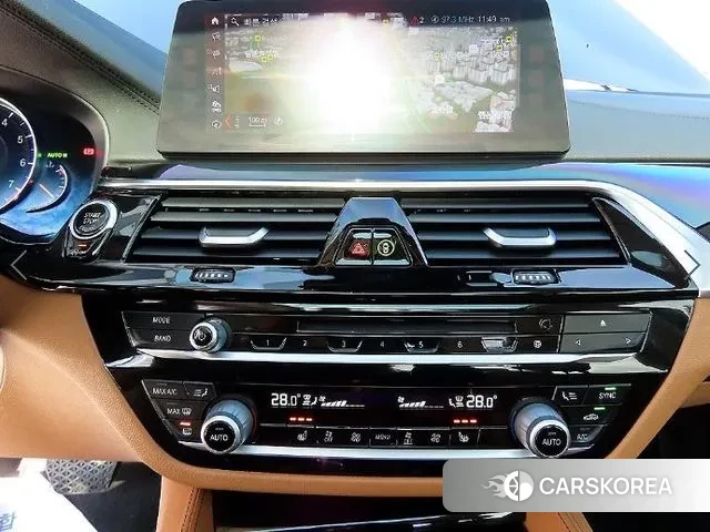 BMW 5 Series (G30) 2018 Черный из Кореи, фото 4